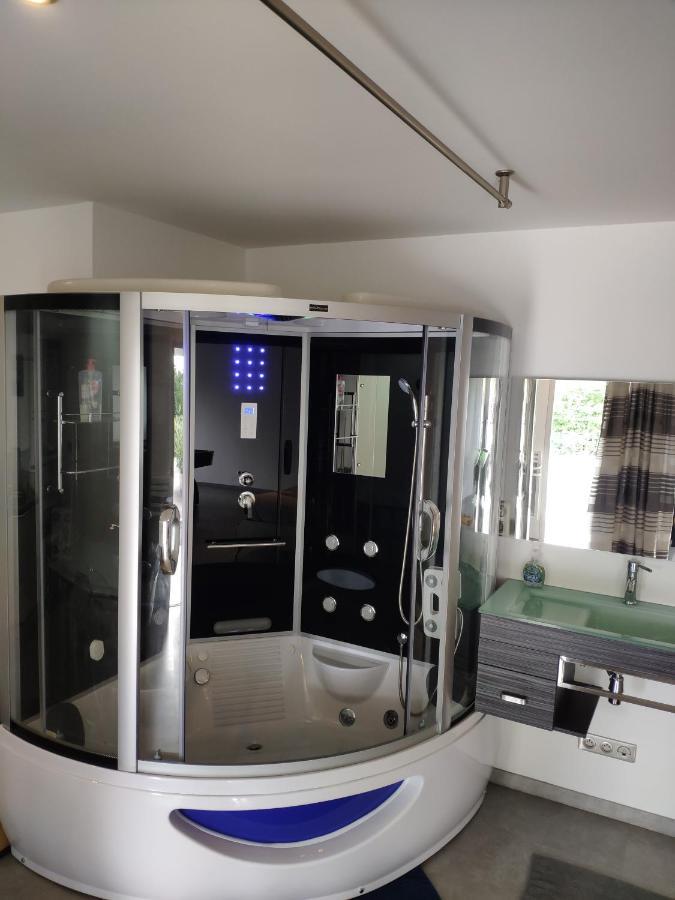 Loft Zen Spa Balneo Parking Gratuit Sauna Hammam Billard Agen Exterior foto